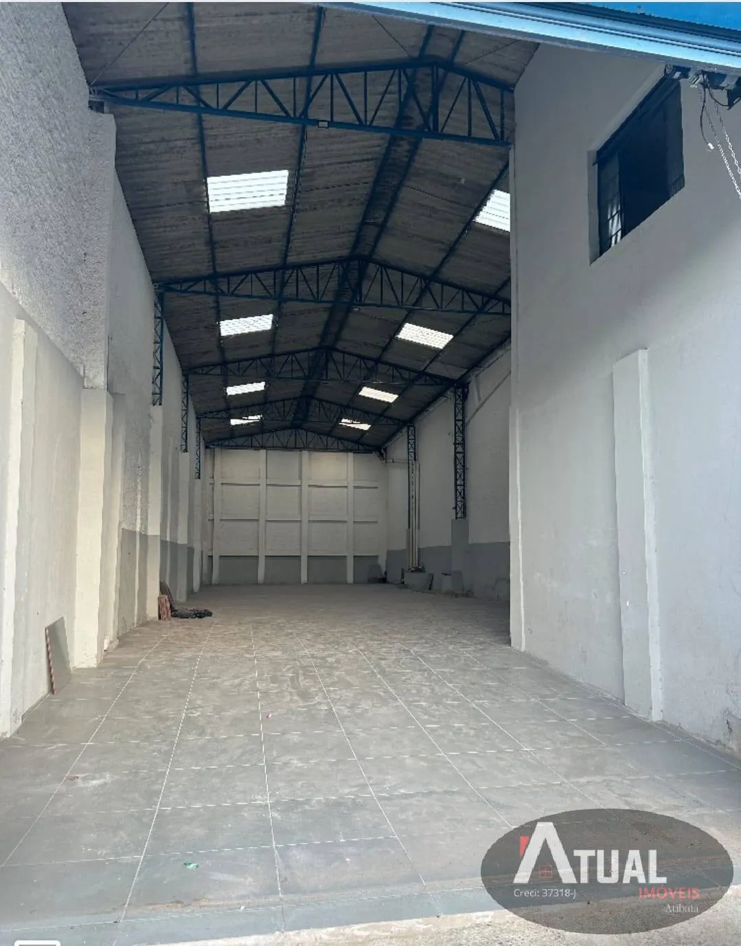 Comercial para Alugar de 300 m² em Atibaia, SP, Brasil