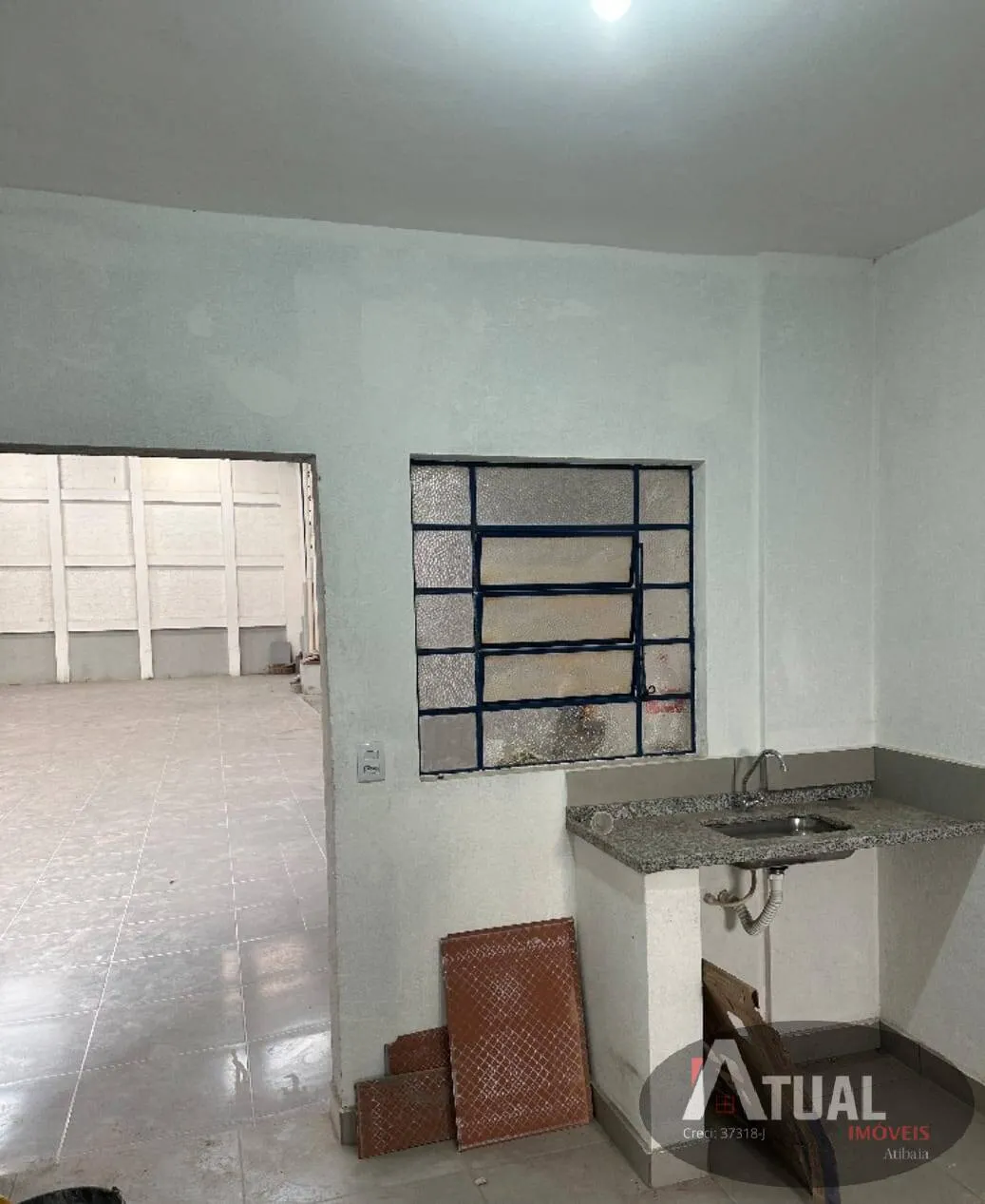 Comercial para Alugar de 300 m² em Atibaia, SP, Brasil