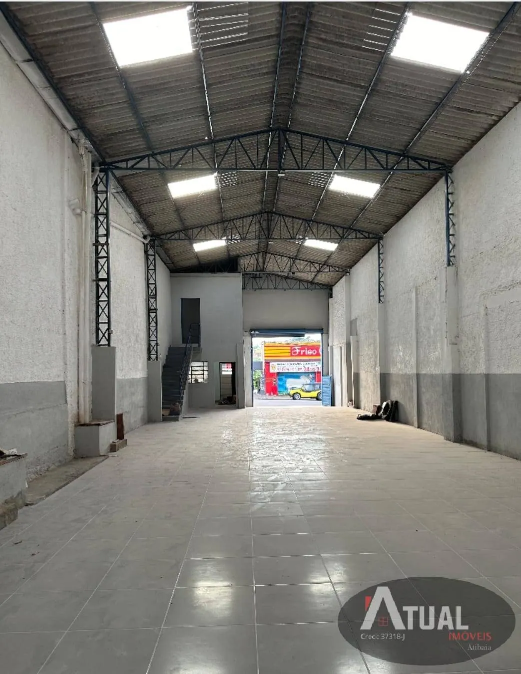 Comercial para Alugar de 300 m² em Atibaia, SP, Brasil