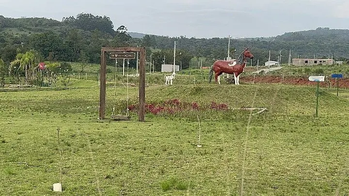 Terreno à venda de 250 m² em Santo Antônio da Patrulha, RS, Brasil