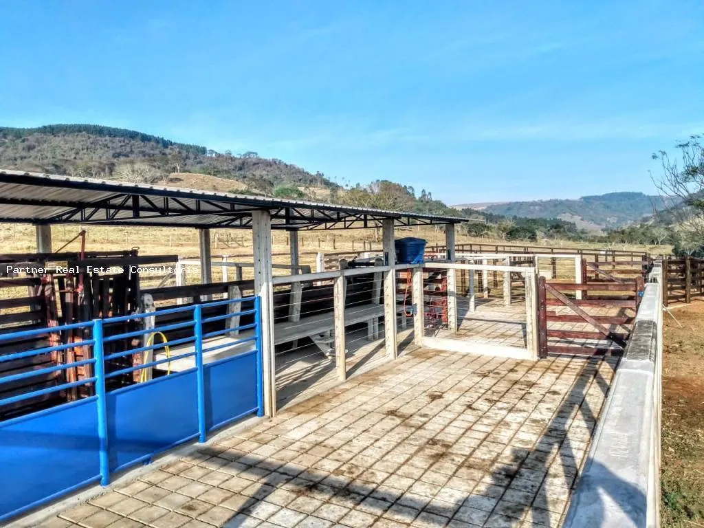 Fazenda à venda de 64 ha em Itirapina, SP, Brasil