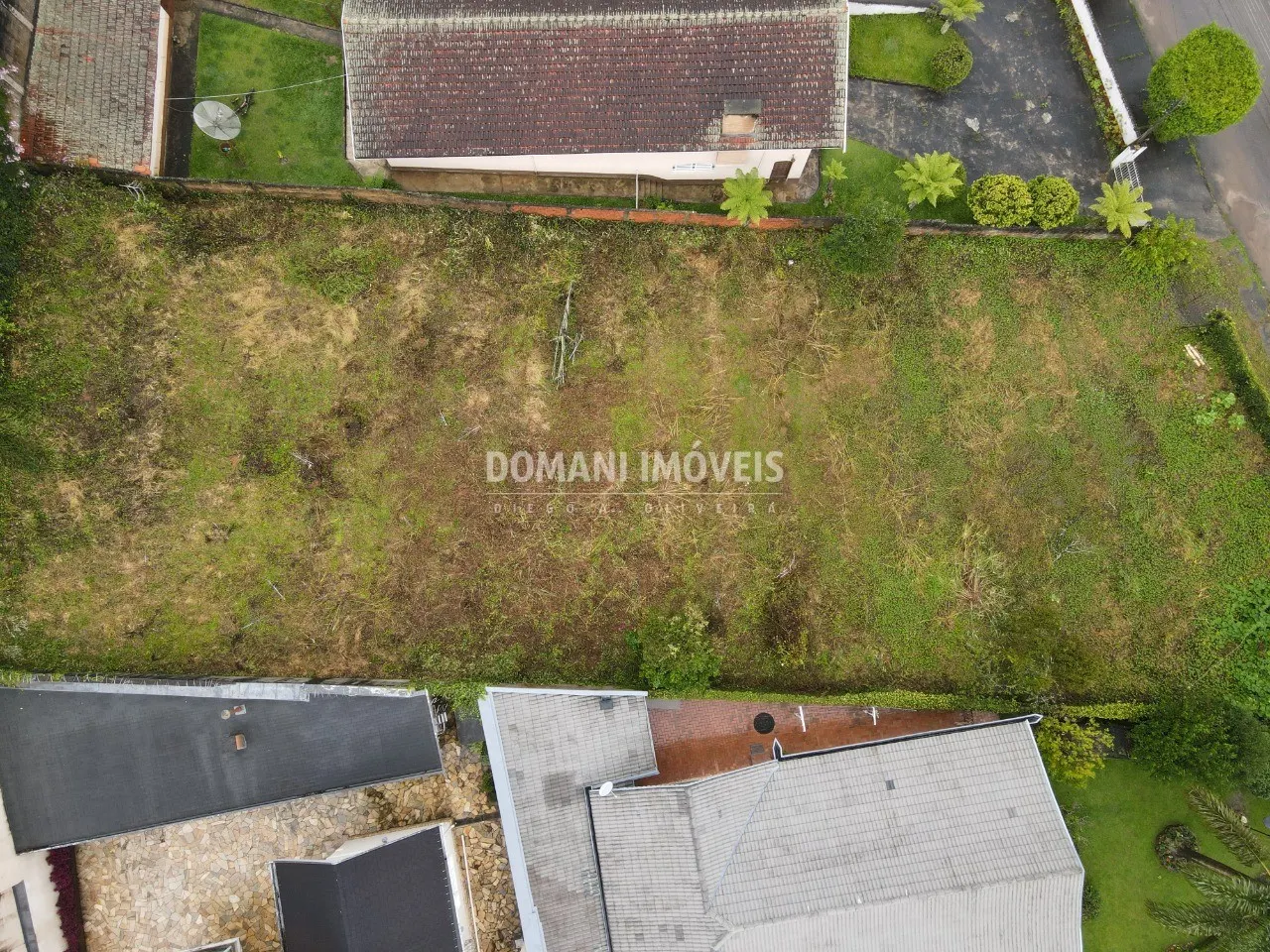 Terreno à venda de 1.060 m² em Campos do Jordão, SP, Brasil