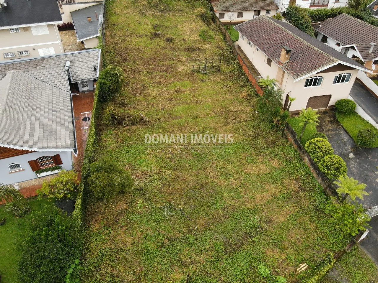 Terreno à venda de 1.060 m² em Campos do Jordão, SP, Brasil