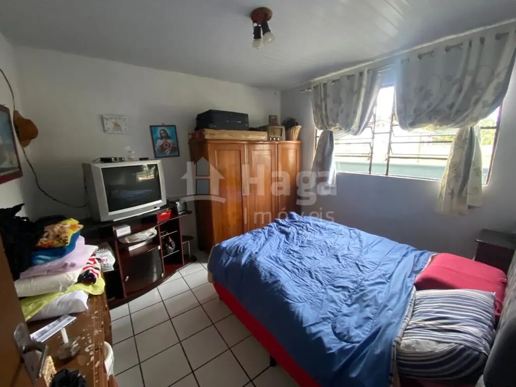 Casa à venda e para Alugar de 700 m² em Guabiruba, SC, Brasil