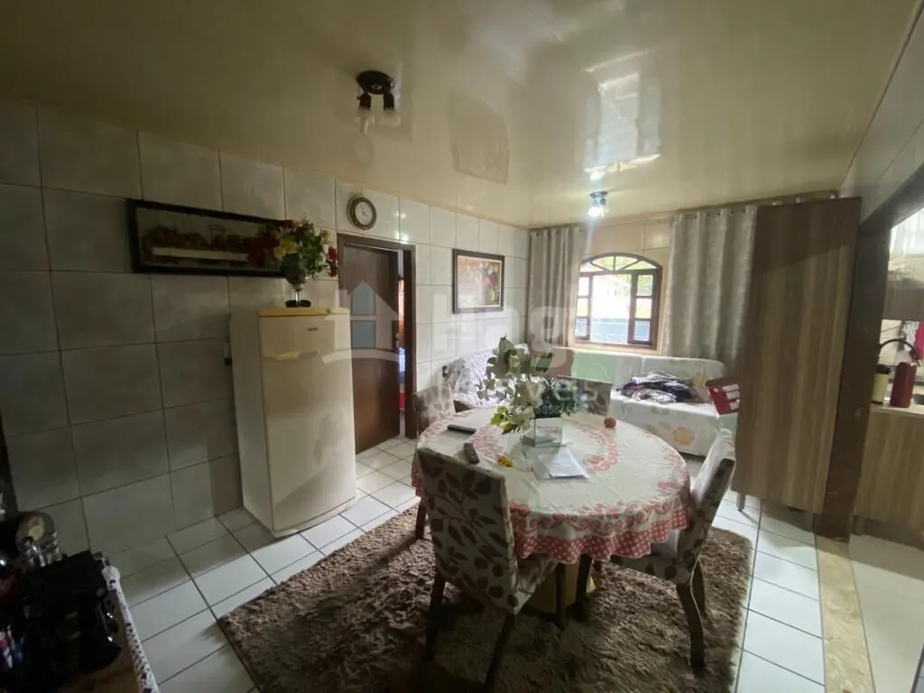 Casa à venda e para Alugar de 700 m² em Guabiruba, SC, Brasil