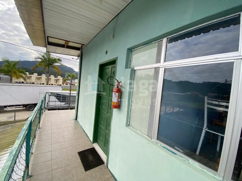 Casa à venda e para Alugar de 700 m² em Guabiruba, SC, Brasil