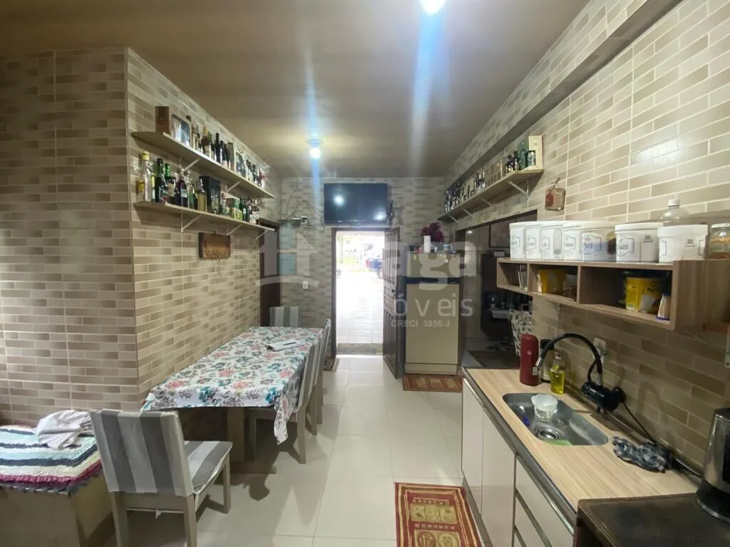 Casa à venda e para Alugar de 700 m² em Guabiruba, SC, Brasil