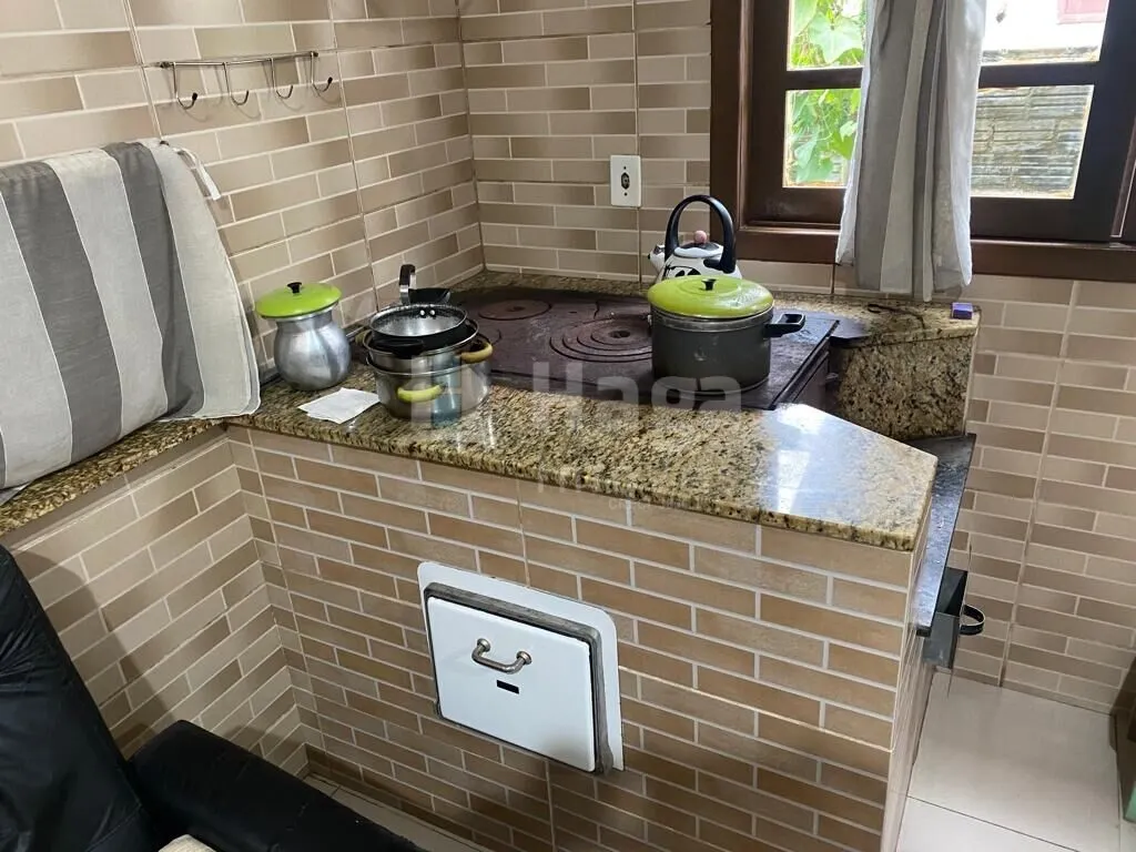 Casa à venda e para Alugar de 700 m² em Guabiruba, SC, Brasil