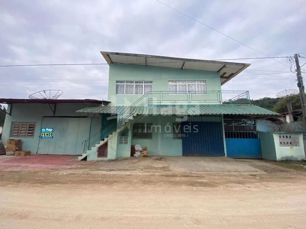Casa à venda e para Alugar de 700 m² em Guabiruba, SC, Brasil