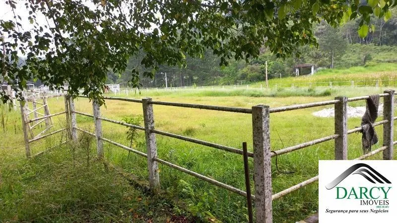 Sítio à venda de 6 ha em Juquitiba, SP, Brasil