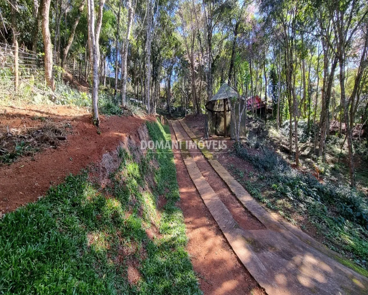 Terreno à venda de 2.010 m² em Santo Antônio do Pinhal, SP, Brasil