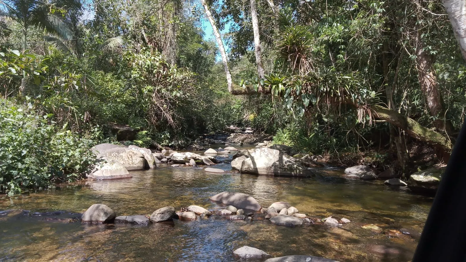 Terreno à venda de 240 ha em Angra dos Reis, RJ, Brasil