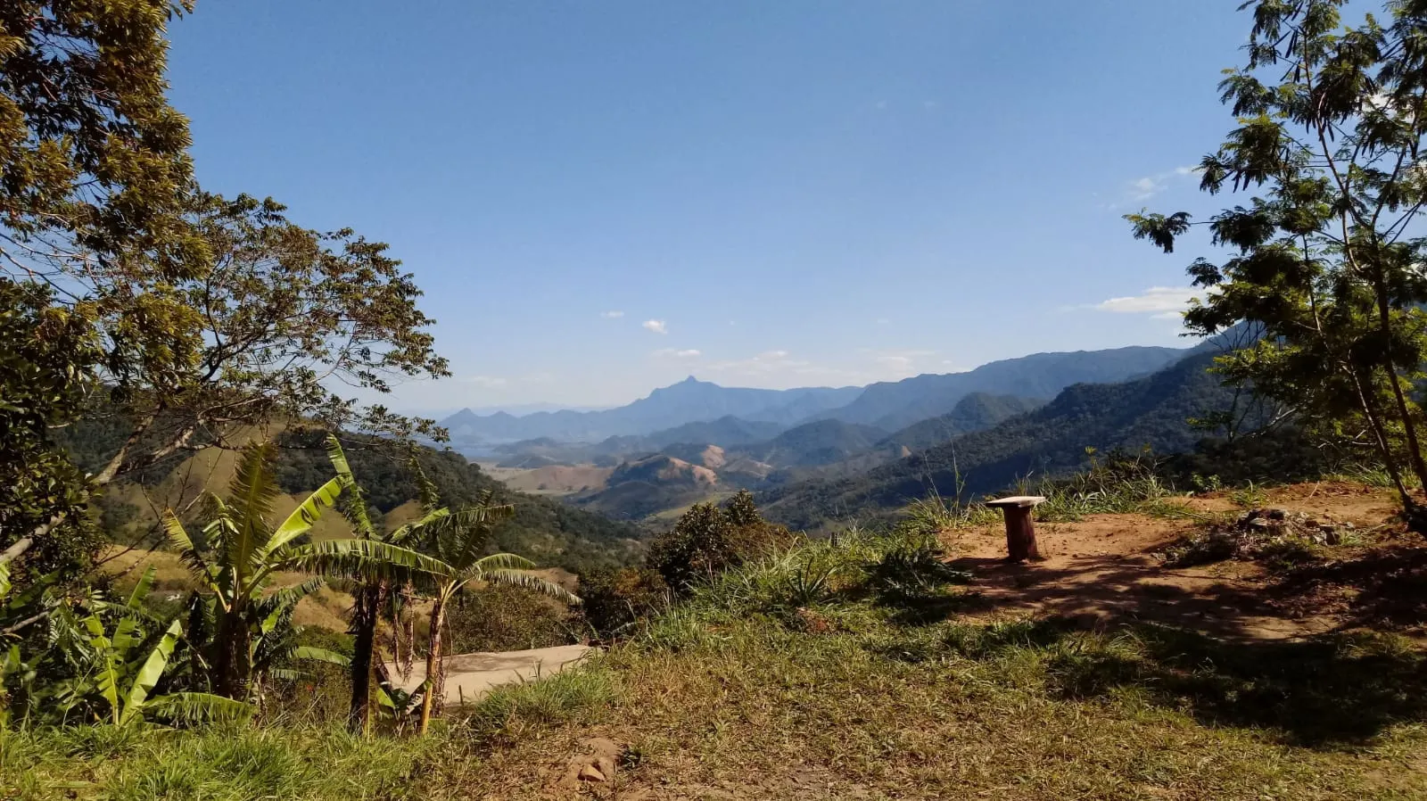 Terreno à venda de 240 ha em Angra dos Reis, RJ, Brasil