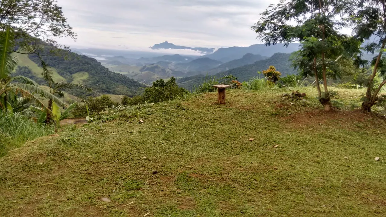 Terreno à venda de 240 ha em Angra dos Reis, RJ, Brasil