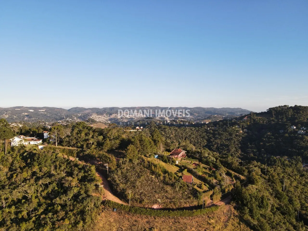 Plot for sale of 1,010 m² in Campos do Jordão, SP, Brazil