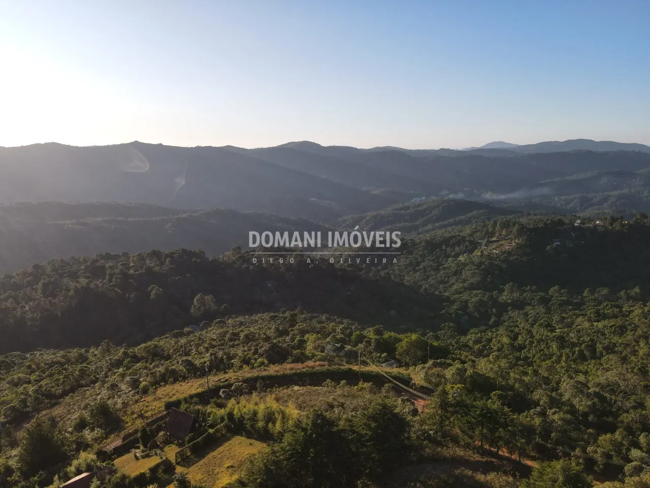 Plot for sale of 1,010 m² in Campos do Jordão, SP, Brazil