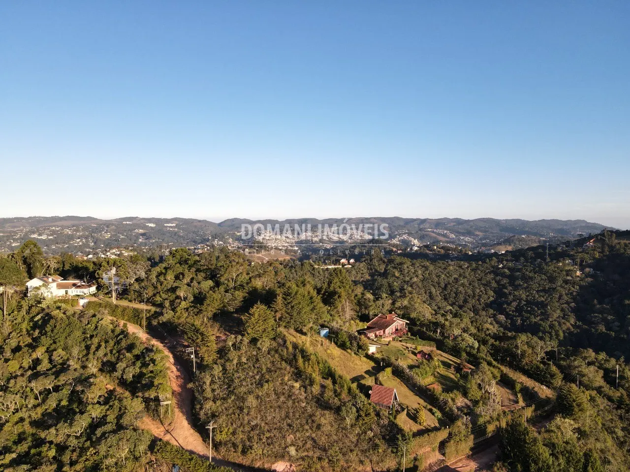Plot for sale of 1,010 m² in Campos do Jordão, SP, Brazil