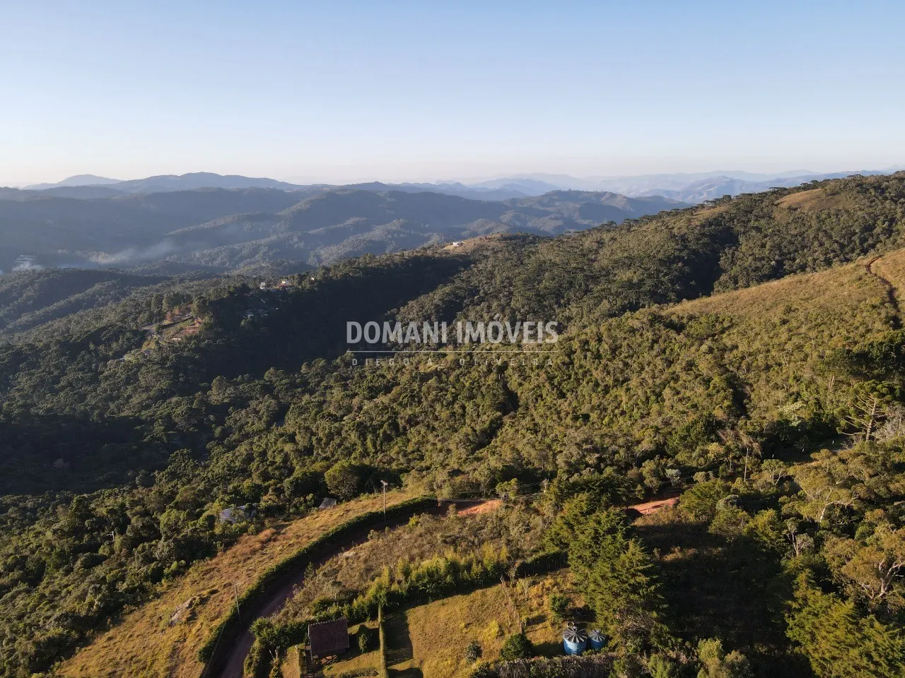 Plot for sale of 1,010 m² in Campos do Jordão, SP, Brazil