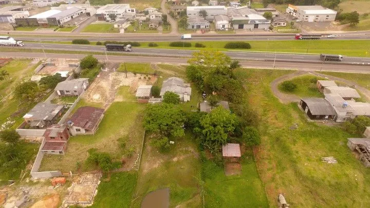 Chácara à venda de 2.900 m² em Três Cachoeiras, RS, Brasil