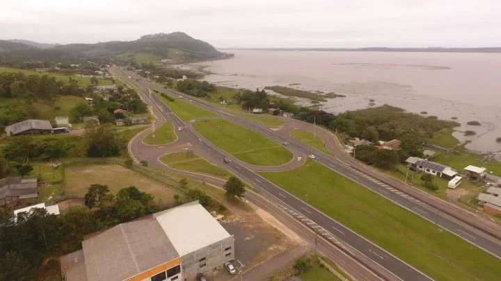 Chácara à venda de 2.900 m² em Três Cachoeiras, RS, Brasil