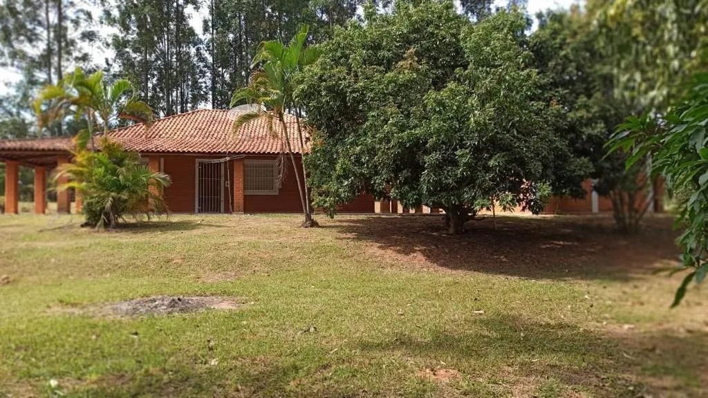 Chácara à venda de 9.700 m² em Alambari, SP, Brasil