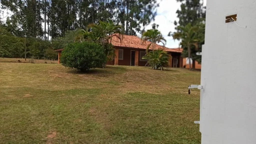 Chácara à venda de 9.700 m² em Alambari, SP, Brasil
