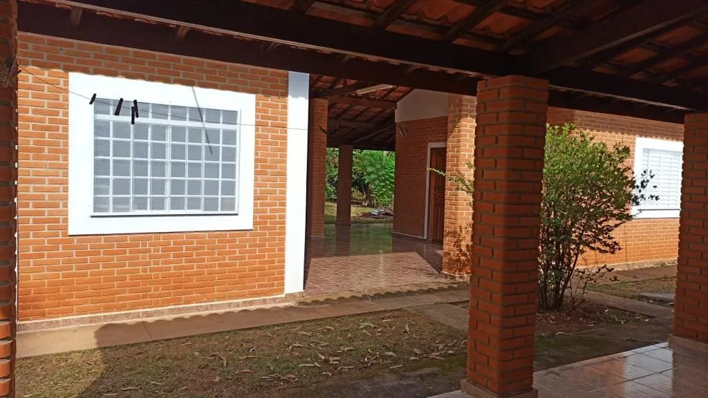 Chácara à venda de 9.700 m² em Alambari, SP, Brasil