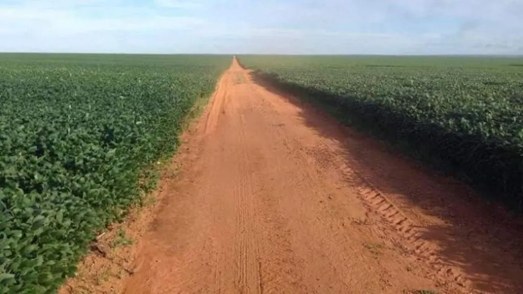 Fazenda à venda de 39.241 ha em Santa Terezinha, MT, Brasil