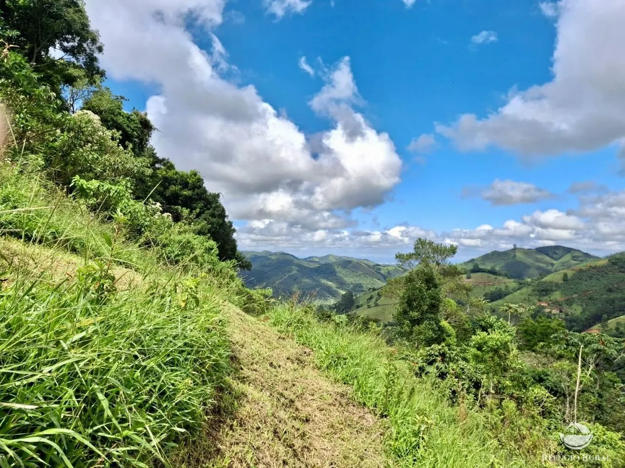 Plot for sale of 5 acres in São José dos Campos, SP, Brazil