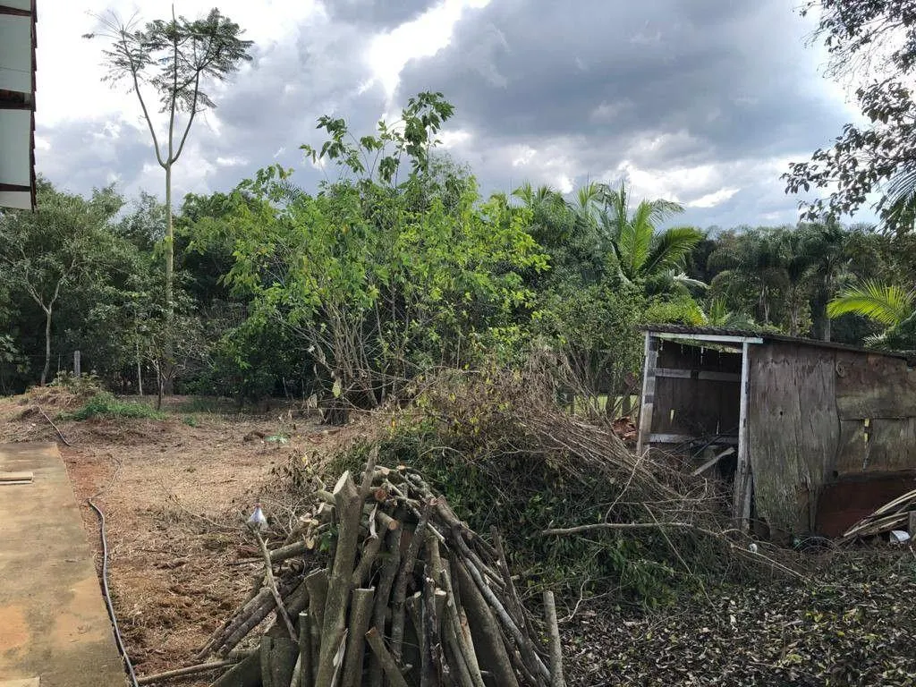 Chácara à venda de 2.400 m² em Pouso Alegre, MG, Brasil