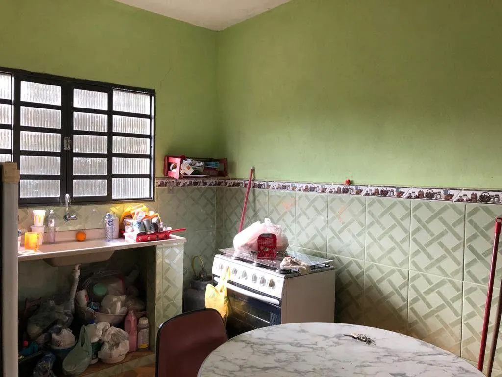 Chácara à venda de 2.400 m² em Pouso Alegre, MG, Brasil