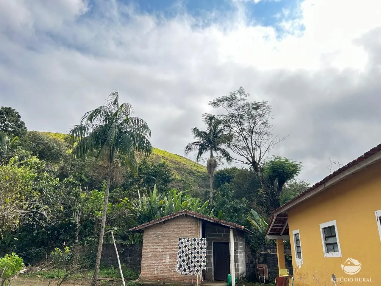 Country home for sale of 1,000 m² in São José dos Campos, SP, Brazil