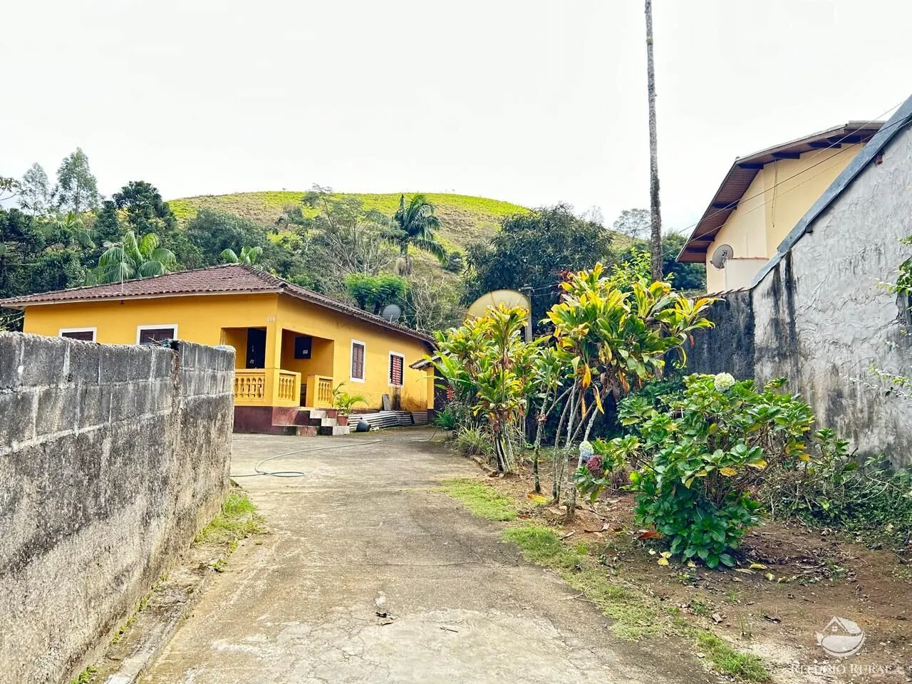 Country home for sale of 1,000 m² in São José dos Campos, SP, Brazil