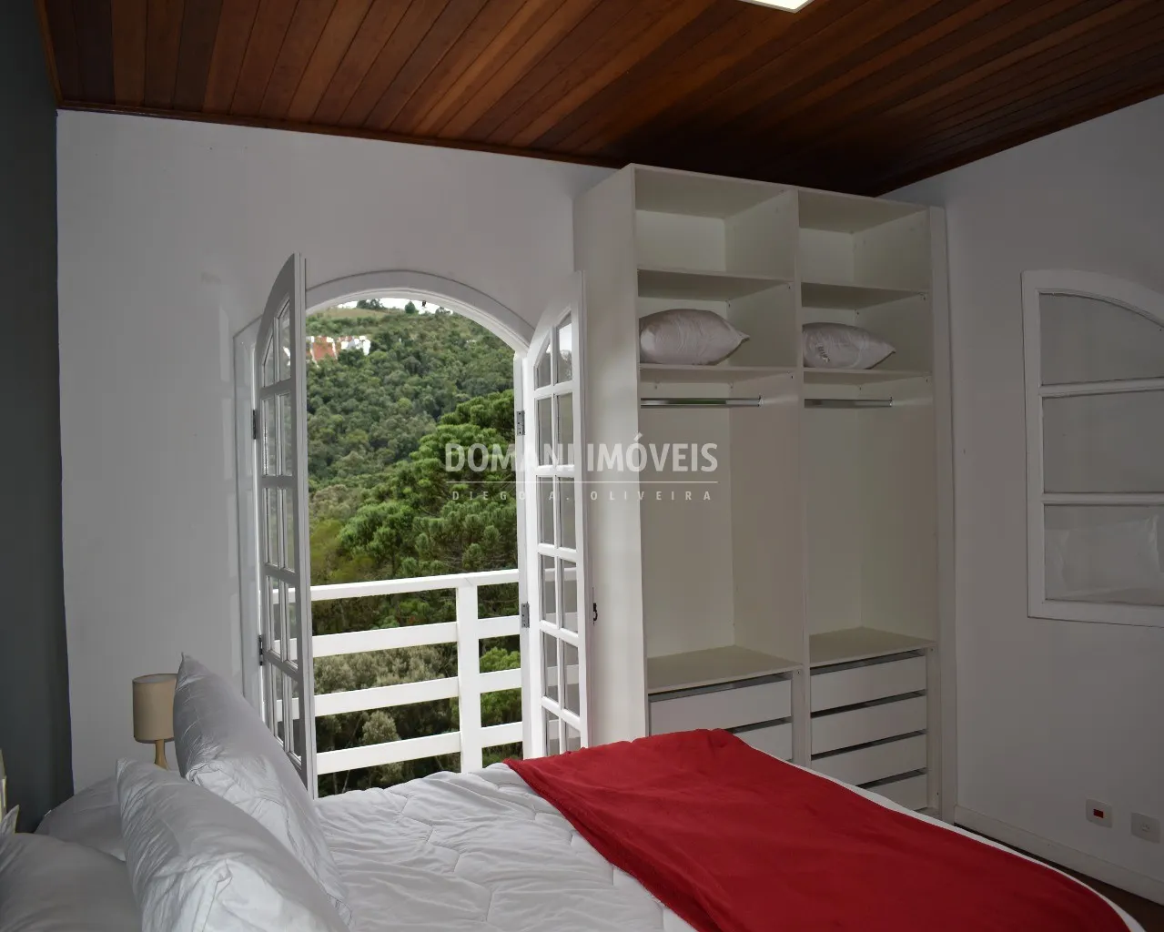 Casa à venda de 4.500 m² em Campos do Jordão, SP, Brasil