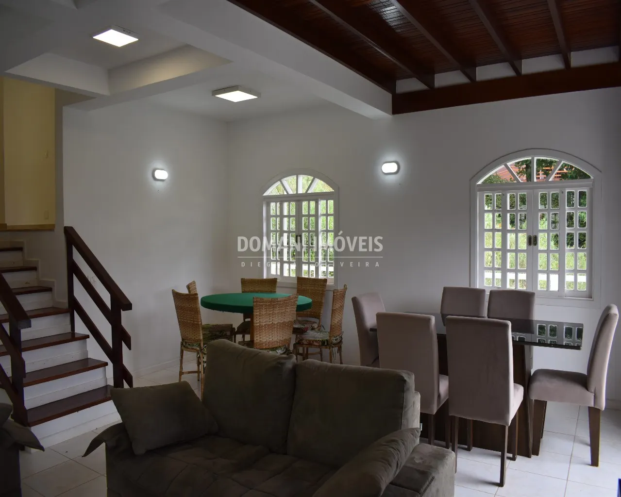 Casa à venda de 4.500 m² em Campos do Jordão, SP, Brasil