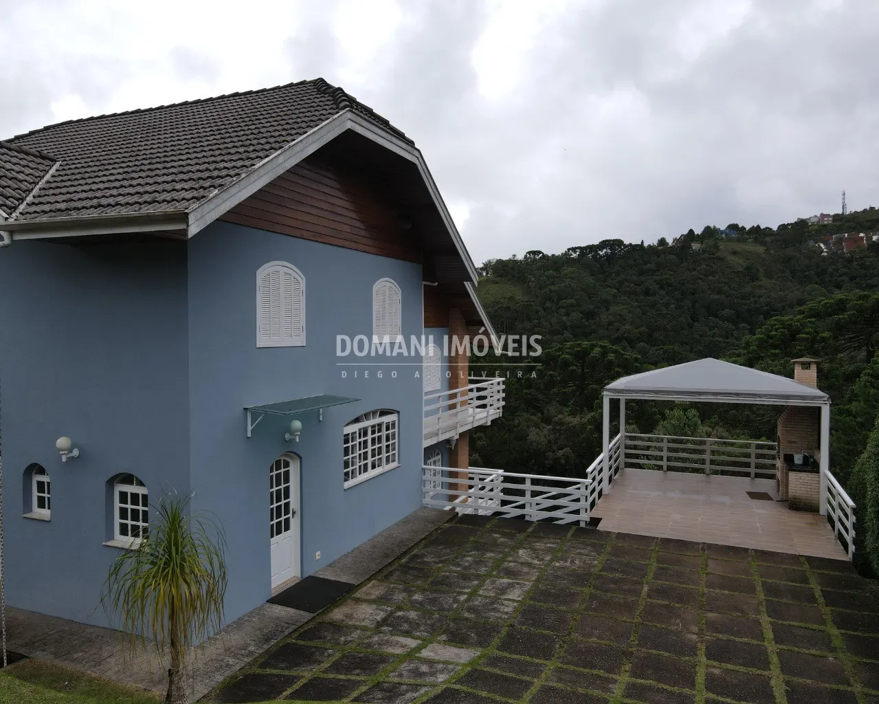 Casa à venda de 4.500 m² em Campos do Jordão, SP, Brasil