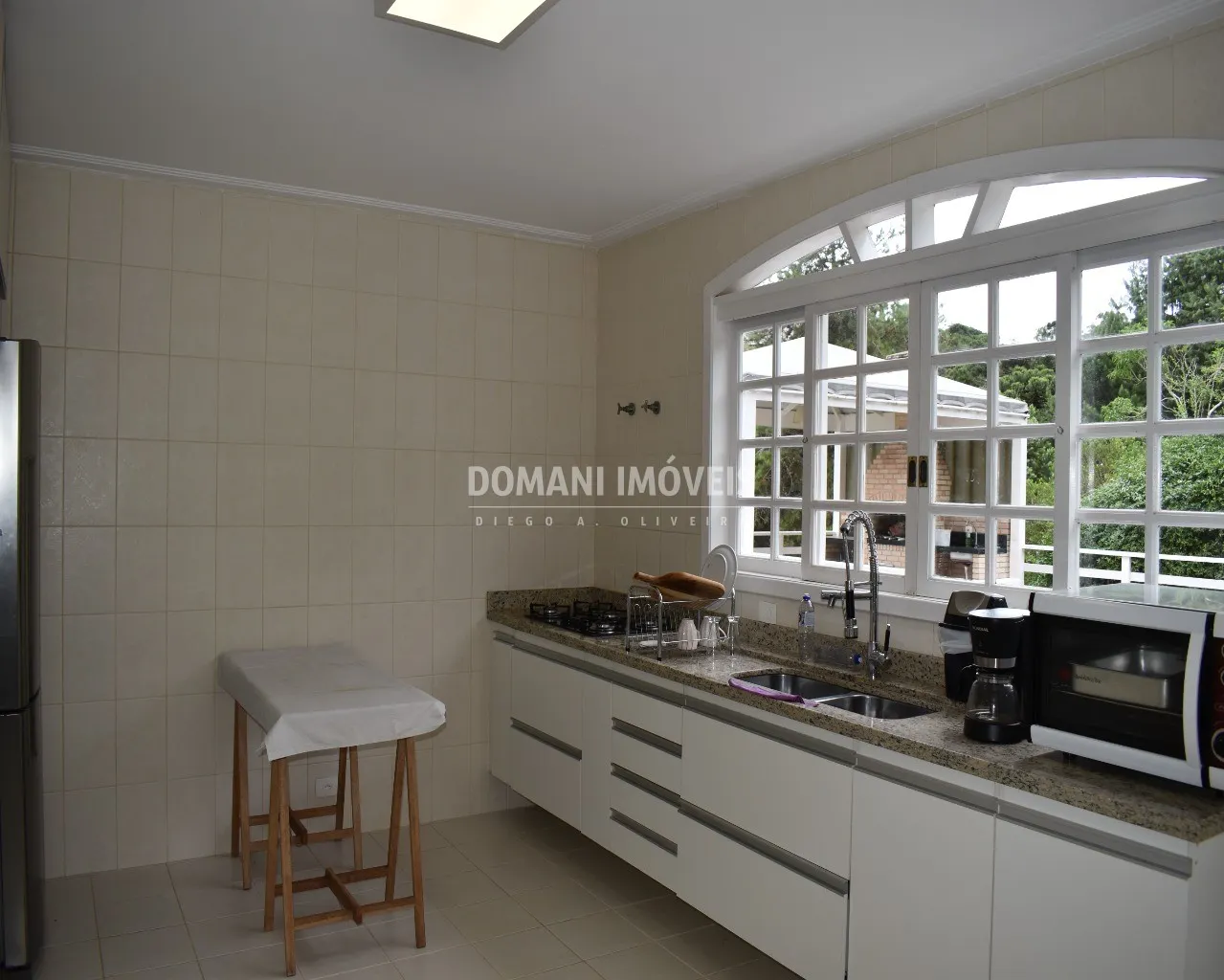 Casa à venda de 4.500 m² em Campos do Jordão, SP, Brasil