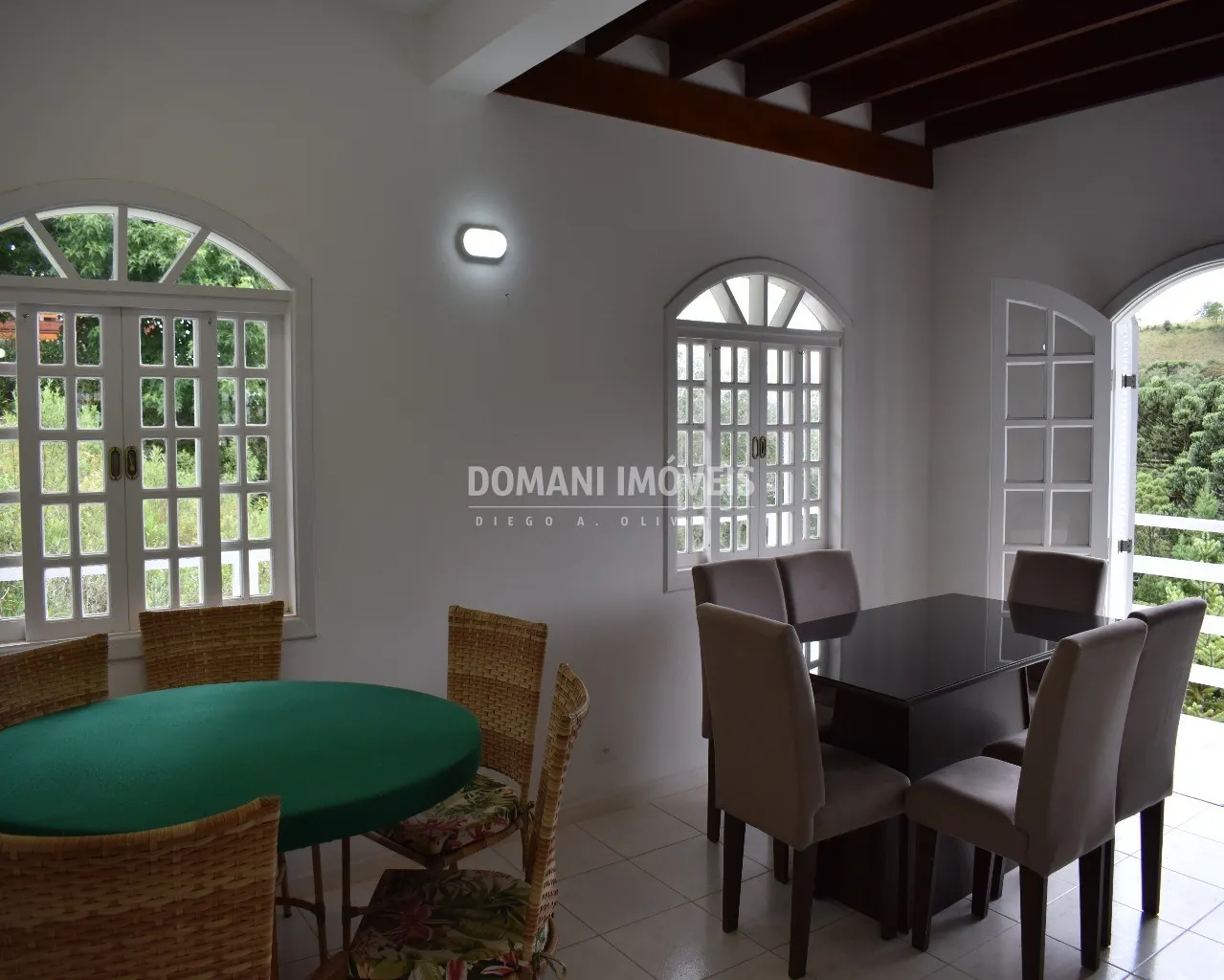 Casa à venda de 4.500 m² em Campos do Jordão, SP, Brasil