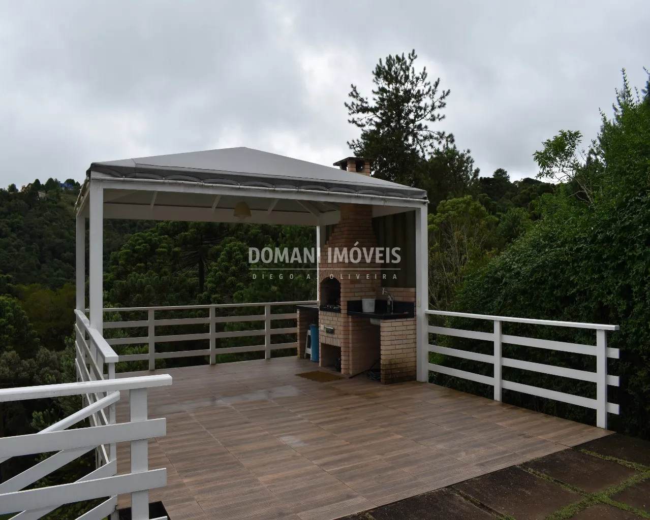 Casa à venda de 4.500 m² em Campos do Jordão, SP, Brasil