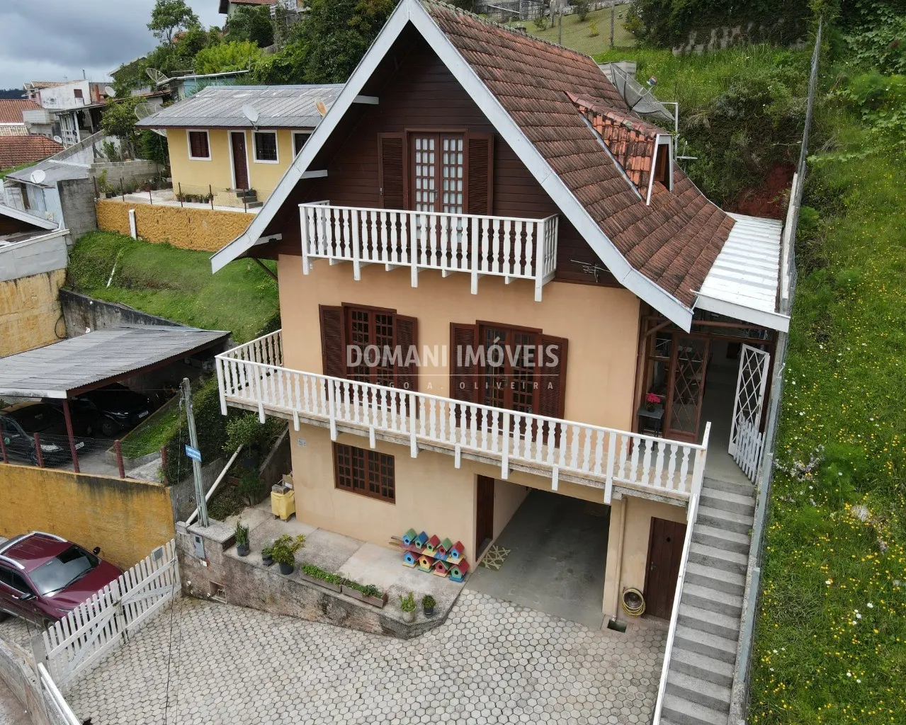 Casa à venda de 325 m² em Campos do Jordão, SP, Brasil