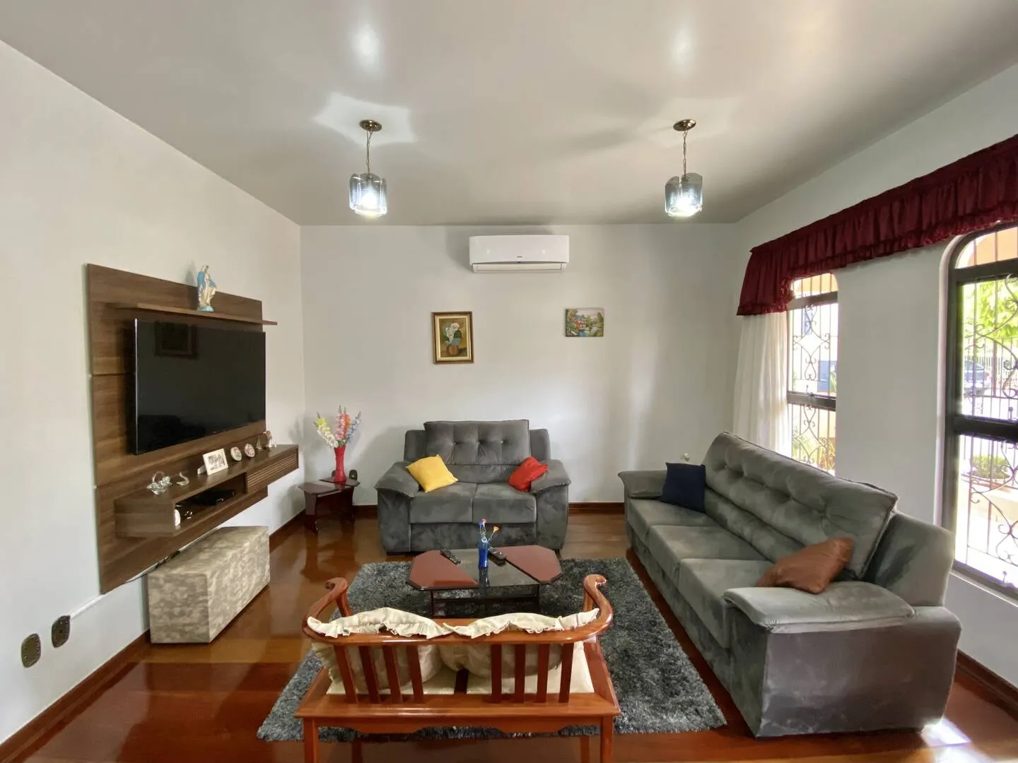 Casa à venda de 257 m² em Piraju, SP, Brasil