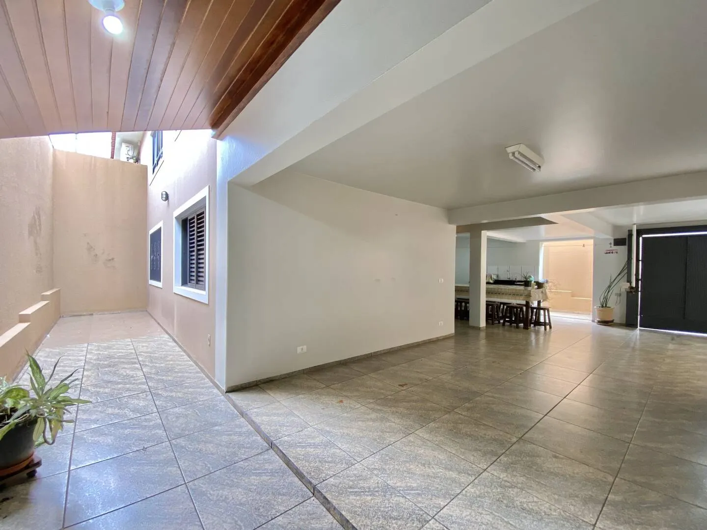 Casa à venda de 257 m² em Piraju, SP, Brasil