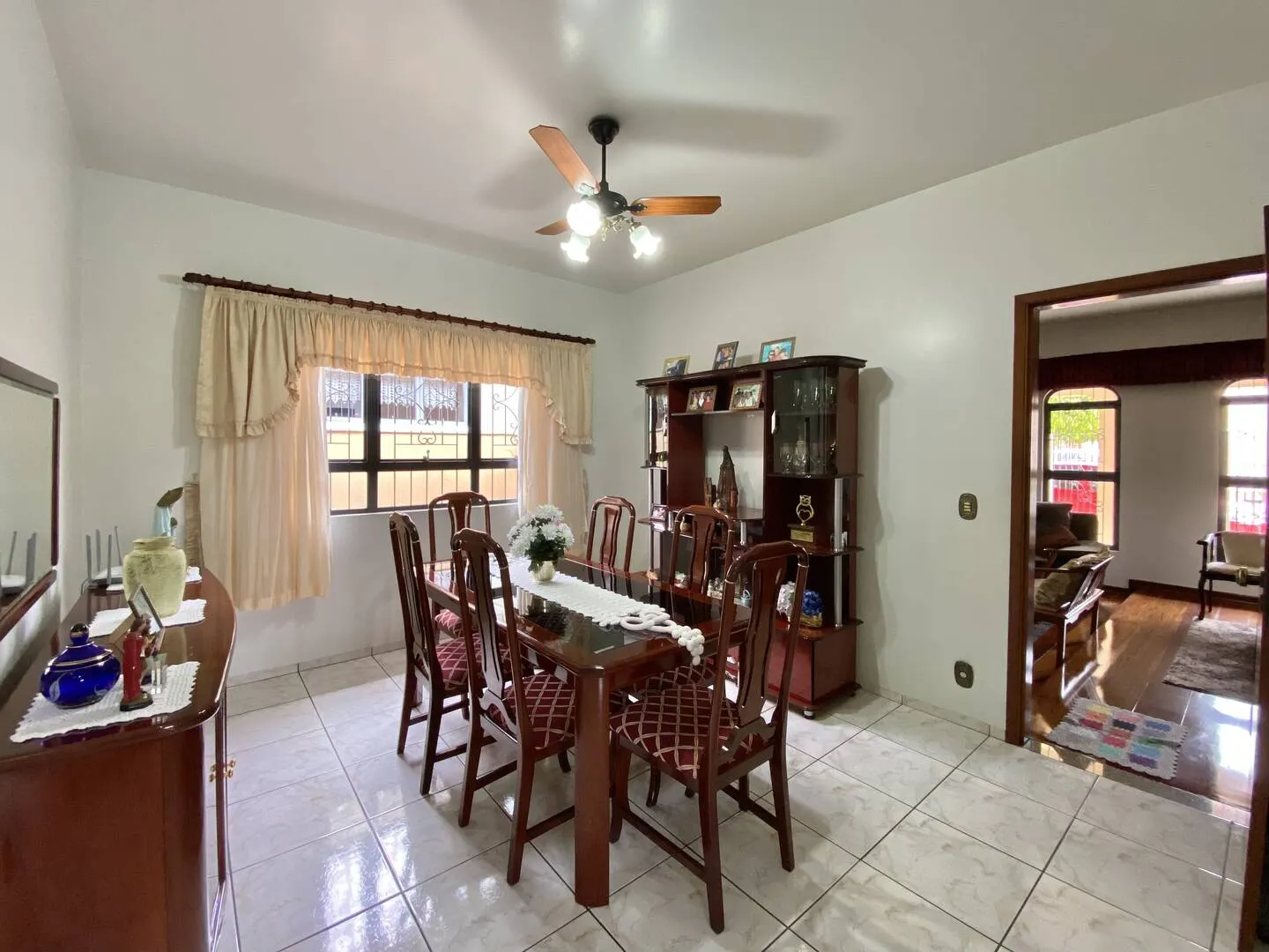 Casa à venda de 257 m² em Piraju, SP, Brasil