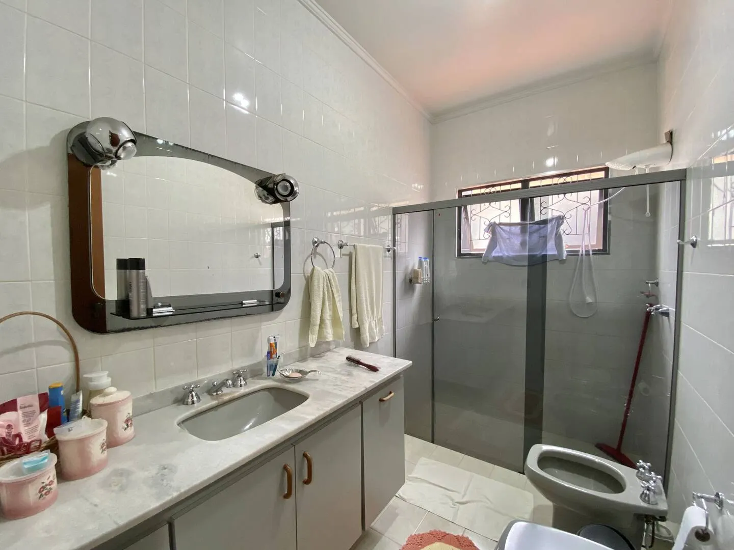 Casa à venda de 257 m² em Piraju, SP, Brasil