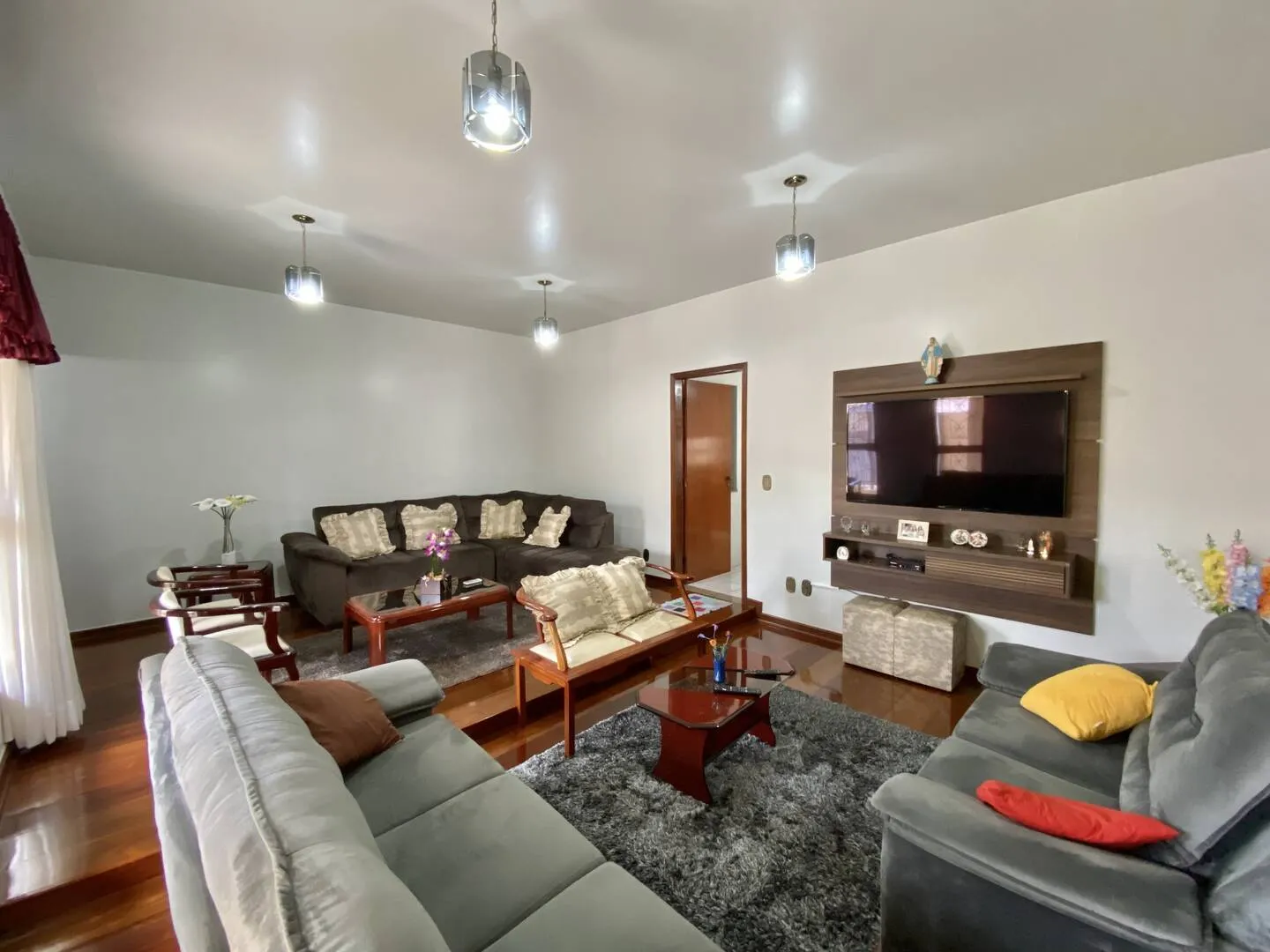 Casa à venda de 257 m² em Piraju, SP, Brasil