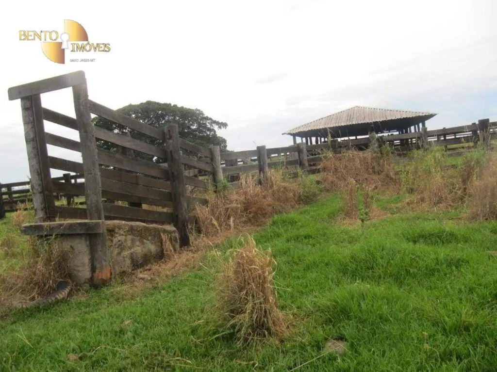 Fazenda à venda de 2.541 ha em Pontes e Lacerda, MT, Brasil