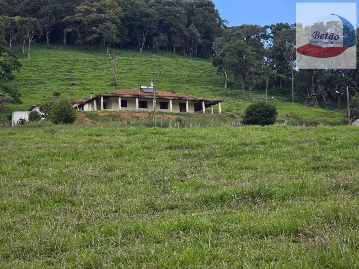 Sítio à venda de 12 ha em Águas da Prata, SP, Brasil