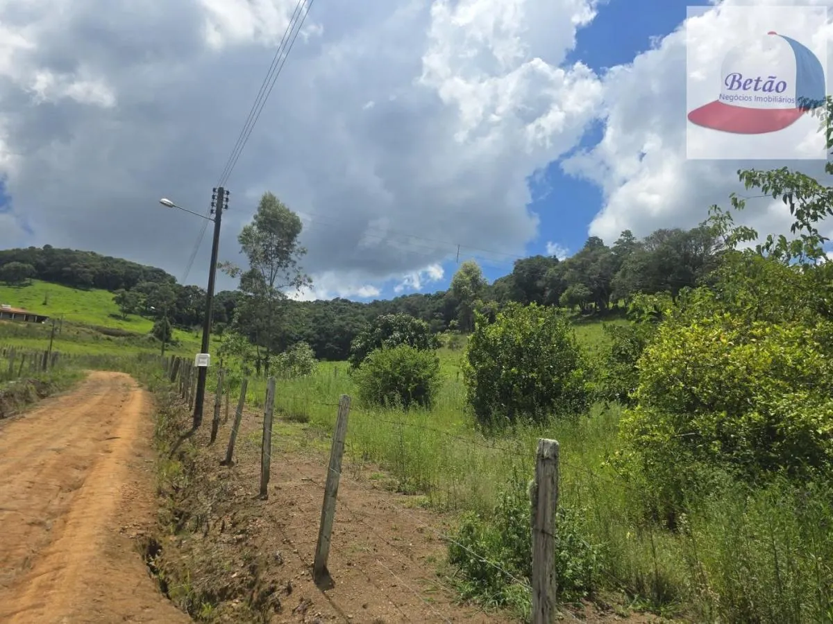 Sítio à venda de 12 ha em Águas da Prata, SP, Brasil