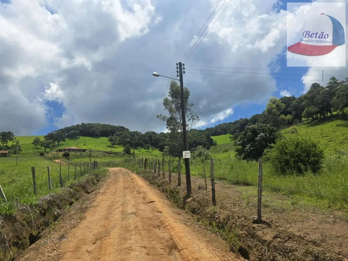 Sítio à venda de 12 ha em Águas da Prata, SP, Brasil