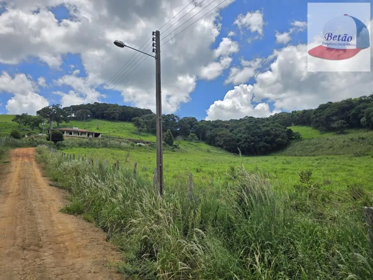 Sítio à venda de 12 ha em Águas da Prata, SP, Brasil